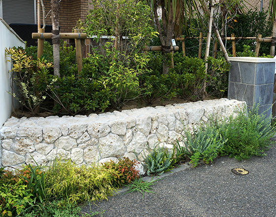 琉球石灰岩 施工写真04